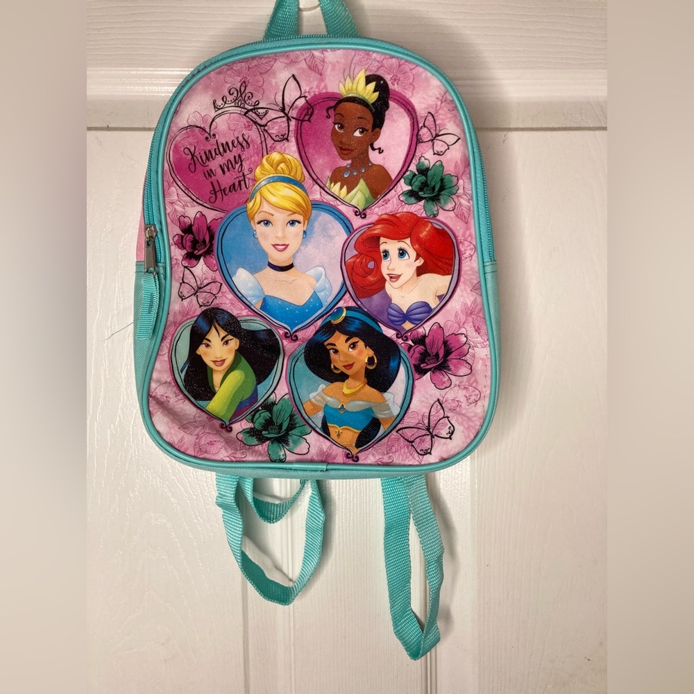 Princess backpack - Picture 3 of 3